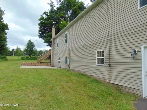 12 Pine Tree Ln, Newfoundland, PA 18445 photo 33