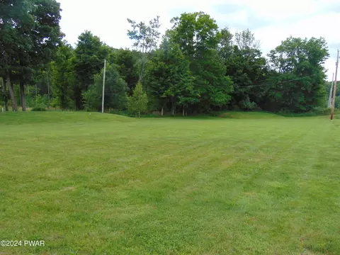 12 Pine Tree Ln, Newfoundland, PA 18445 photo 10