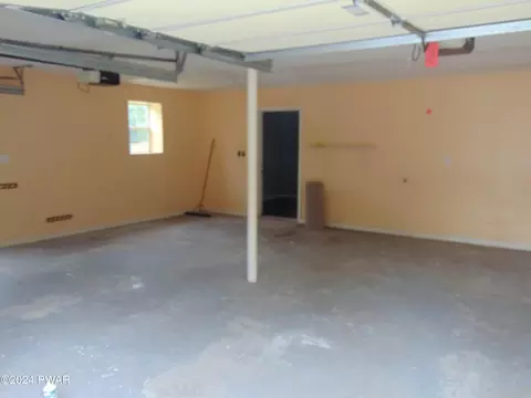 12 Pine Tree Ln, Newfoundland, PA 18445 photo 32