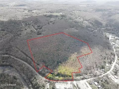 806 Texas Palmyra Hwy, Honesdale, PA 18431