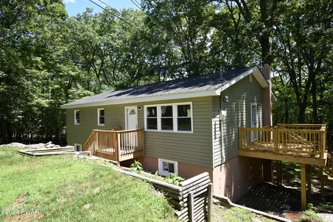 109 Kiel Rd, Milford, PA 18337