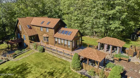 388 Humphrey Rd, Narrowsburg, NY 12764