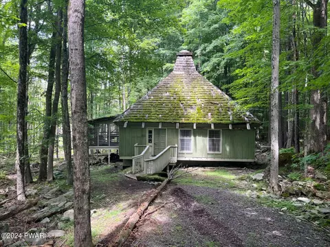 287 Northgate Rd, Lake Ariel, PA 18436