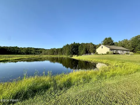 2096 Bethany Tpke, Pleasant Mount, PA 18453