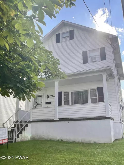 727 Susquehanna Street St, Forest City, PA 18421