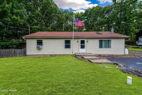 155 Gold Key Rd, Milford, PA 18337