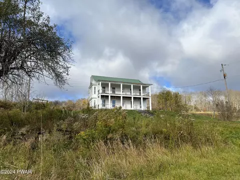 2725 Hancock Hwy, Equinunk, PA 18417