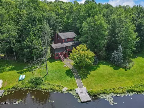 115 Deerfield Rd, Lake Ariel, PA 18436