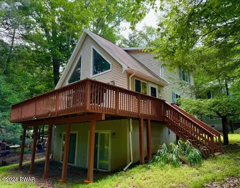 1088 Harmony Dr, Lake Ariel, PA 18436