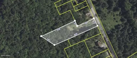 286 Gumbletown Rd, Paupack, PA 18451
