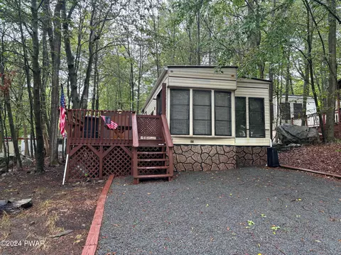 931 Coyote Ct, Covington Twp, PA 18424