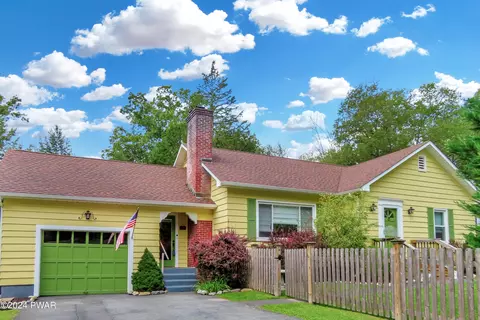 118 Rt 6, Milford, PA 18337