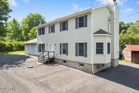 451 Pa-447, Newfoundland, PA 18445