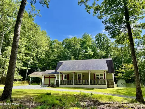 98 Swamp Brook Rd, Hawley, PA 18428
