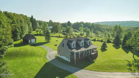 1694 Crosstown Hwy, Lakewood, PA 18439