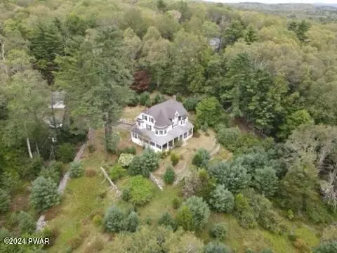 840 Raymondskill Rd, Milford, PA 18337
