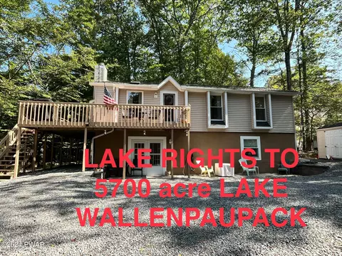 1007 Fawnwood Ter, Lake Ariel, PA 18436