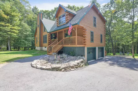 147 Gunstock Ln, Tafton, PA 18464