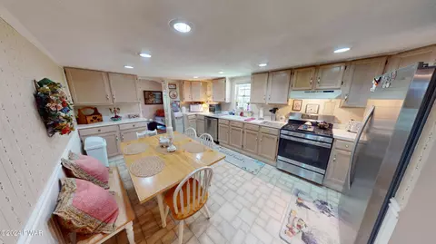 Other - 116 Outer Dr, Dingmans Ferry, PA 18328 photo 4 of 8
