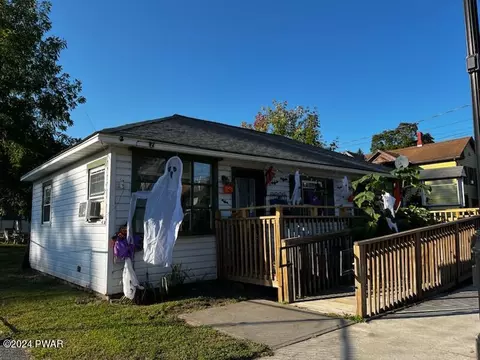 505 Penna Ave, Matamoras, PA 18336