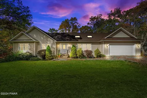 312 Forest Dr, Lords Valley, PA 18428