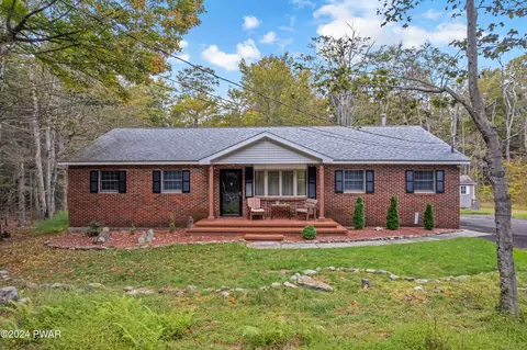 103 Logger Rd, Canadensis, PA 18325