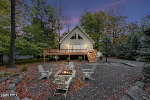 1169 Commanche Cir, Lake Ariel, PA 18436