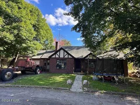 724 Route 434, Shohola, PA 18458