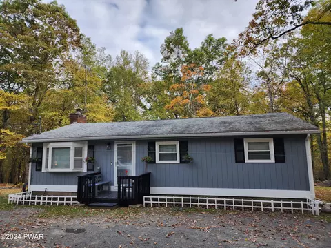 162 Conashaugh Trl, Milford, PA 18337