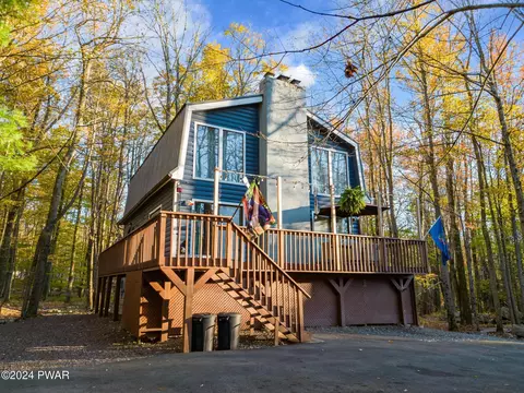 55 Oak Cir, Lake Ariel, PA 18436