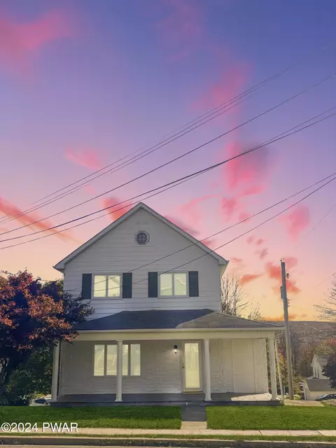402 Main St, Vandling, PA 18421