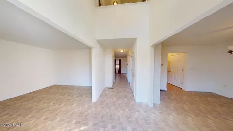 Entry Way - 4365 Pine Ridge Dr, Bushkill, PA 18324 photo 1 of 9