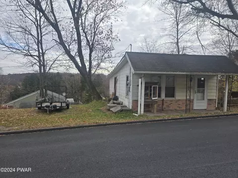 503 Ridge St, Honesdale, PA 18431