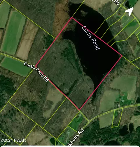 161 Curtis Pond Rd, Waymart, PA 18472