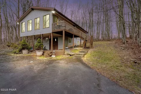 256 Deerfield Rd, Lake Ariel, PA 18436