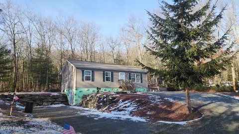 209 Neil Thompson Rd, Lackawaxen, PA 18435