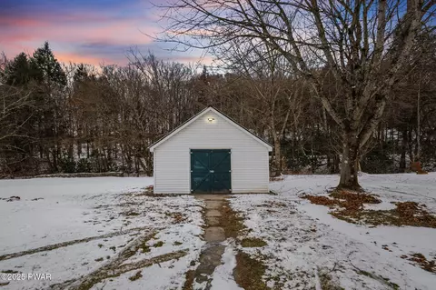 77 River Rd, Prompton, PA 18456 photo 46