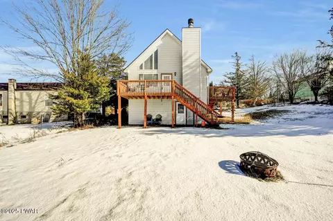 37 Glenwood Ln, Lake Ariel, PA 18436