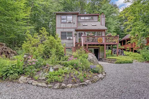 75 Cedarwood Ter, Lake Ariel, PA 18436