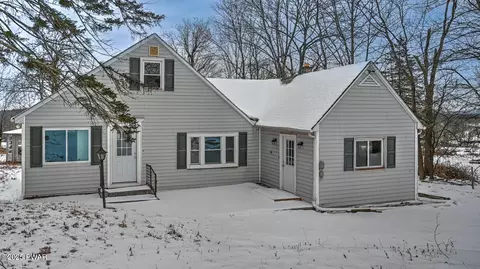 280 Buckingham Rd, Honesdale, PA 18431
