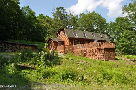 74 Wilderness Rd, Starrucca, PA 18462