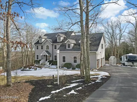 106 Bridges Way, Milford, PA 18337