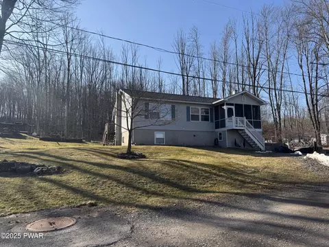 103 Lakeside Ave, Honesdale, PA 18431