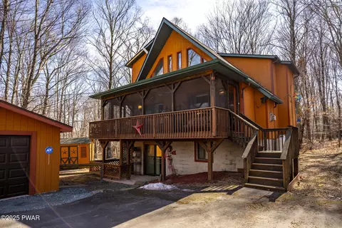 164 Rockway Rd, Lake Ariel, PA 18436