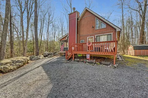 59 Thornwood Ter, Lake Ariel, PA 18436