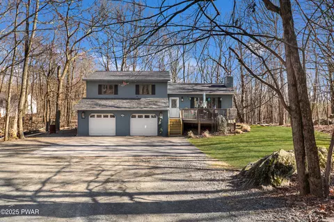 181 Wild Meadow Dr, Milford, PA 18337