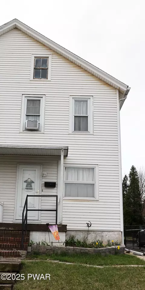 242 Lehigh Ave, Palmerton, PA 18071