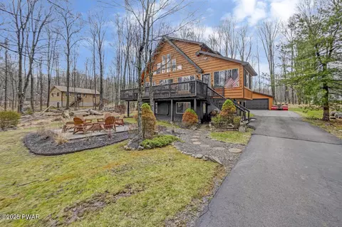 11 Northwood Ter, Lake Ariel, PA 18436