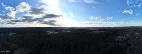 80 Cherokee Dr, Honesdale, PA 18431