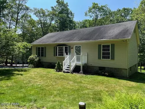 150 Vanauken Hill Rd, Milford, PA 18337